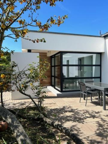 Maison Villa Montmarin Vue Mer Bretagne Nord Vers Roscoff Carantec Morlaix Plouescat Locquenole Avec Son Spa Et Sa Vue Mer Kültér fotó